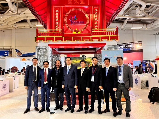 Vietnam promotes tourism at International Travel Trade Show in Berlin  - ảnh 1