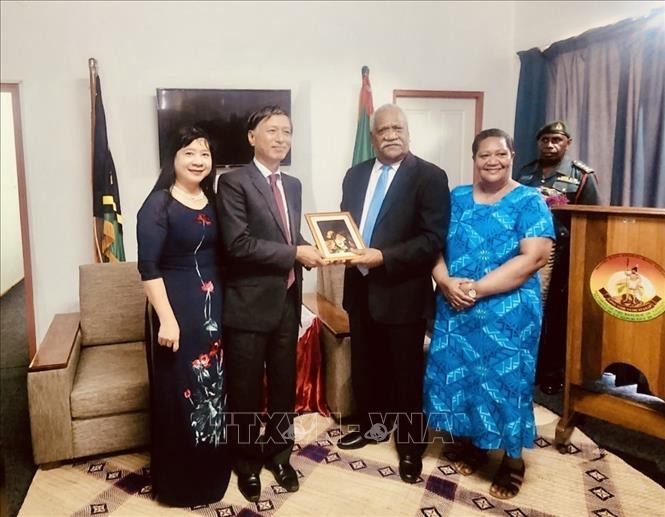 Vanuatu praises Vietnam’s role, position  - ảnh 1