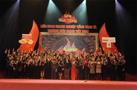 Remise du prix Dragon d'Or et Marques de qualité du Vietnam - ảnh 1