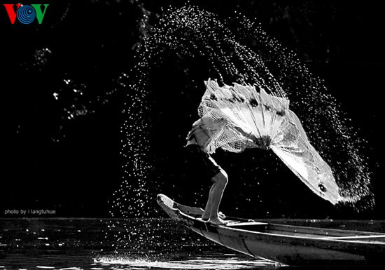 Danse de vies sur la rivière de Nhu Y - ảnh 3