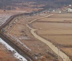 Escalade de la tension en péninsule coréenne - ảnh 1