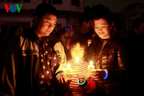 60 minutes sans lumière électrique à Hanoi - ảnh 10
