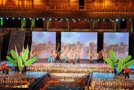 Ouverture du Festival de Hue 2012 : une soirée culturelle splendide  - ảnh 5