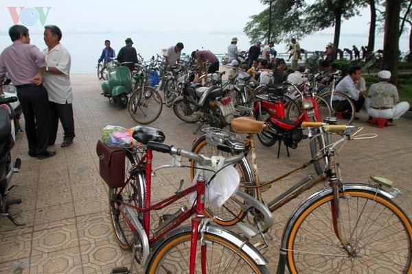 Vélos anciens - un loisir du troisième âge hanoien - ảnh 10