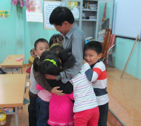 Nguyễn Anh Tài, enseignant retraité pour la cause de l'éducation nationale - ảnh 2