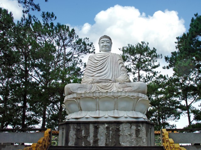 La pagode Thien Vuong, à Da Lat - ảnh 2