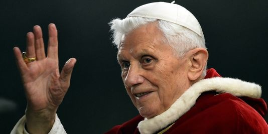 Benoît XVI : la communauté internationale respecte sa décision - ảnh 1