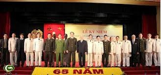 Célébration des 65 ans des enseignements de Ho Chi Minh aux forces de police - ảnh 1