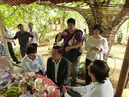 Les agriculteurs de Thuy Bieu et le tourisme communautaire - ảnh 2