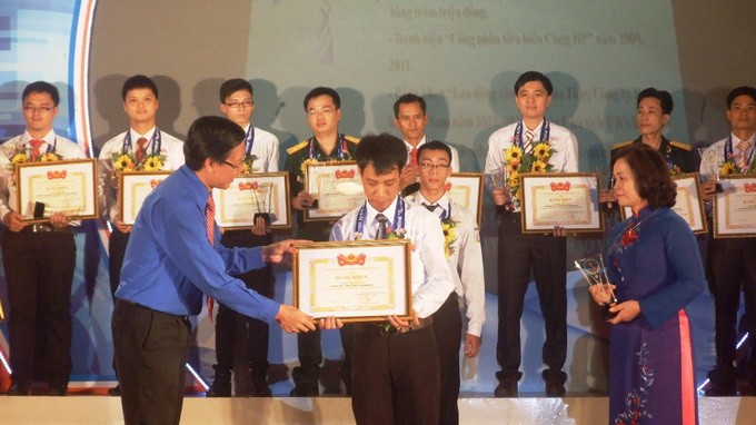 82 meilleurs jeunes ouvriers du Vietnam honorés - ảnh 1