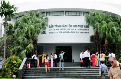 Balade au musée d'ethnographie du Vietnam - ảnh 1