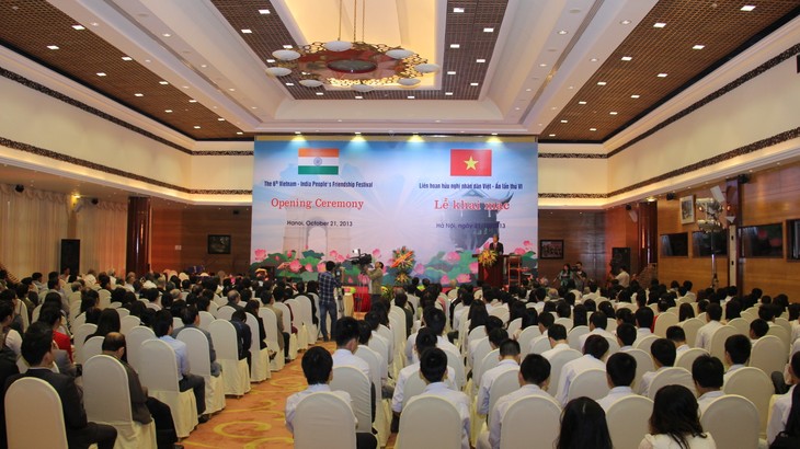 Ouverture du Festival d’amitié entre les peuples vietnamien et indien, 6e édition - ảnh 1