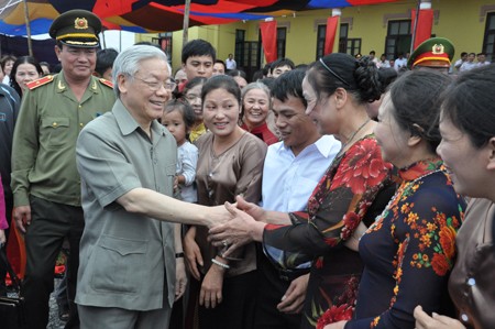 Le secrétaire général travaille avec la province de Hung Yen - ảnh 2