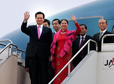 Le Premier ministre vietnamien entame sa visite au Japon - ảnh 1