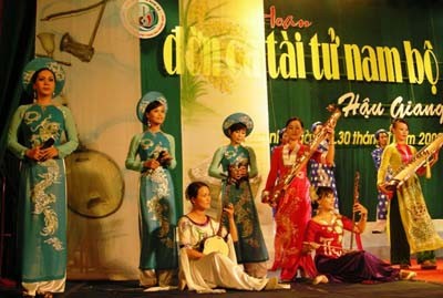 Le don ca tai tu ou le cours de la musique vietnamienne honoré par l’UNESCO - ảnh 1
