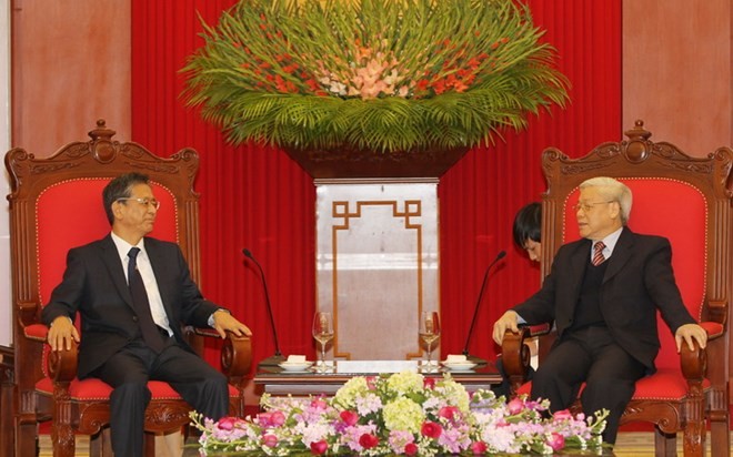 Le secrétaire général reçoit l’ambassadeur du Japon au Vietnam - ảnh 1