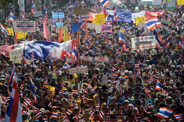 La Cour Pénale thaïlandaise demande l'arrestation des leaders de l'opposition - ảnh 1