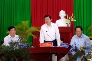 Le président Tan Sang contrôle le chantier du mémorial du prof Tran Dai Nghia - ảnh 1