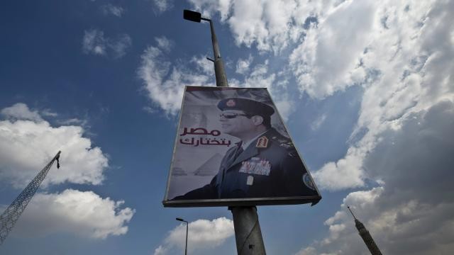 Égypte: le gouvernement démissionne - ảnh 1