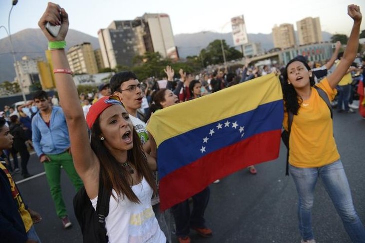 Vénézuéla : des défis à relever pour Nicolas Maduro - ảnh 1