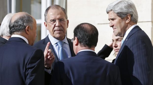 Réunion des chefs de la diplomatie américaine, européenne et russe sur l'Ukraine - ảnh 1