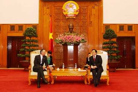 Le Vietnam et le Royaume Uni renforcent leur coopération intégrale - ảnh 1