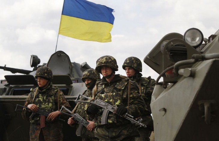 L’armée ukrainienne en alerte - ảnh 1
