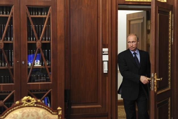 Poutine demande la fin de « l'effusion de sang » en Ukraine - ảnh 1