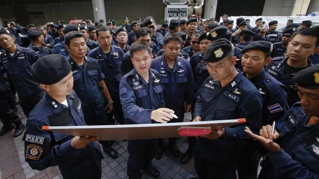 Les forces thaïlandaises en alerte à Bangkok - ảnh 1