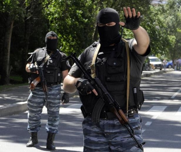 Ukraine: Kiev reprend son offensive, les efforts diplomatiques vont se poursuivre - ảnh 1