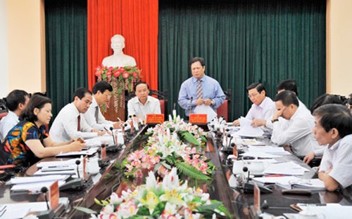 To Huy Rua travaille avec le comité du Parti de la province de Tuyen Quang - ảnh 1