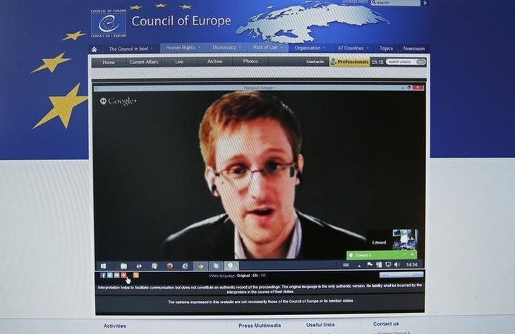 Edward Snowden demande la prolongation de son permis de séjour en Russie - ảnh 1