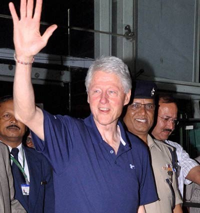 Bill Clinton en visite au Vietnam - ảnh 1
