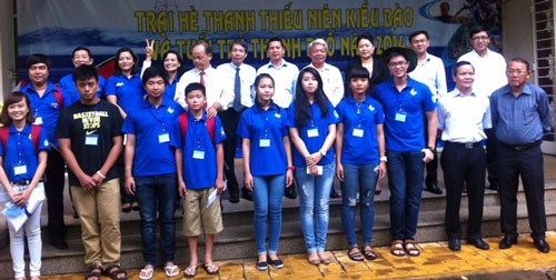 Coup d’envoi du camp d’été des jeunes Vietkieus à Ho Chi Minh-ville  - ảnh 1
