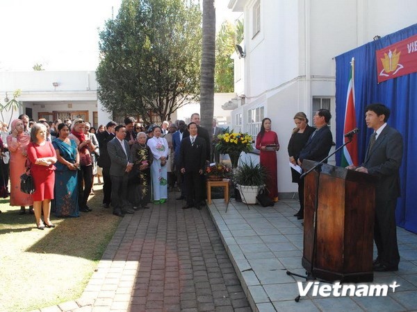 Célébrer la fête nationale vietnamienne en Russie et en Afrique du Sud - ảnh 2