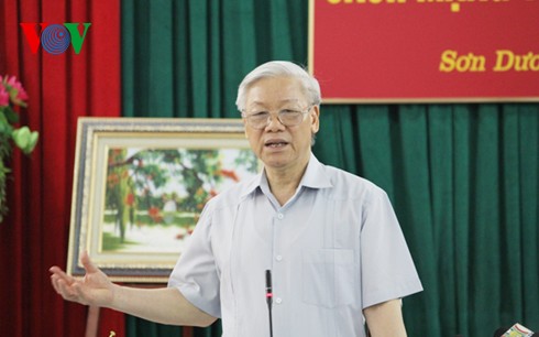 Nguyen Phu Trong en visite au vestige national spécial de Tan Trao - ảnh 1