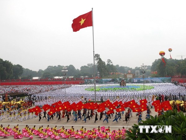Messages de félicitation à l’occasion de la fête nationale vietnamienne - ảnh 1