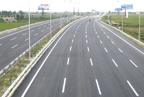 La plus longue autoroute du Vietnam bientôt achevée - ảnh 1