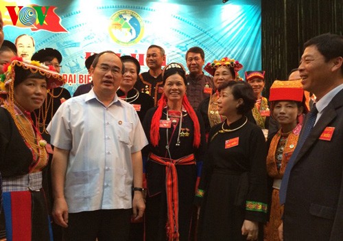 2è congrès des minorités ethniques de la province de Bac Giang - ảnh 1