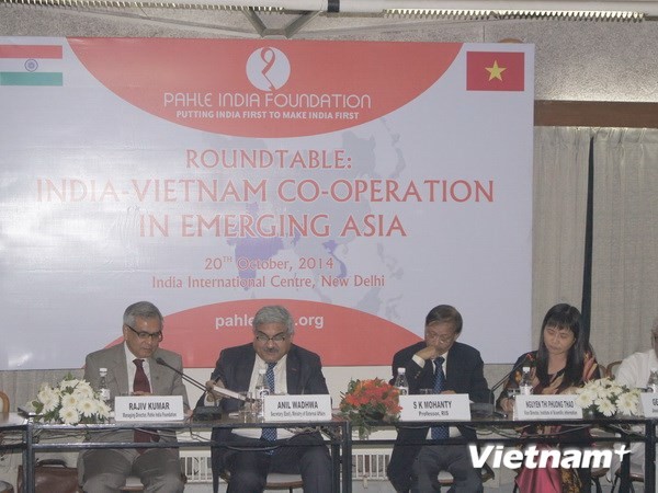 Table ronde sur la coopération Inde-Vietnam à New Delhi - ảnh 1