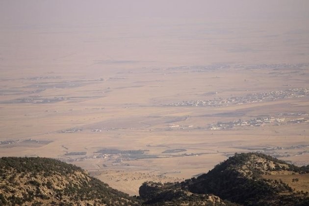 Les Kurdes à Kobané attendent les renforts, repoussent un assaut jihadiste - ảnh 1