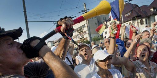 Roumanie: manifestations anti-gouvernementales - ảnh 1