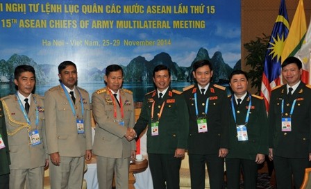 15ème conférence des commandants de l’armée de terre de l’ASEAN - ảnh 1