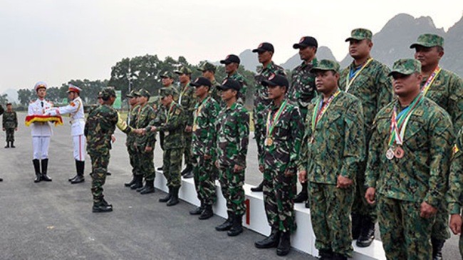 Fin de la compétition de tirs au fusil des armées de l’ASEAN - ảnh 1