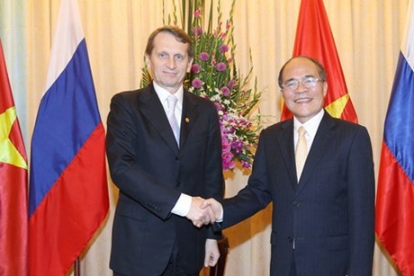 Le président de la Douma russe en visite au Vietnam - ảnh 1
