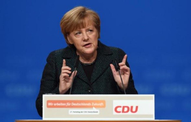 CDU: Angela Merkel réélue triomphalement à la tête de son parti - ảnh 1