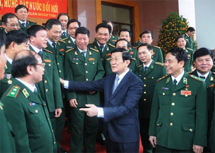 Truong Tan Sang: édifier une armée politiquement puissante, fidèle à la patrie - ảnh 1