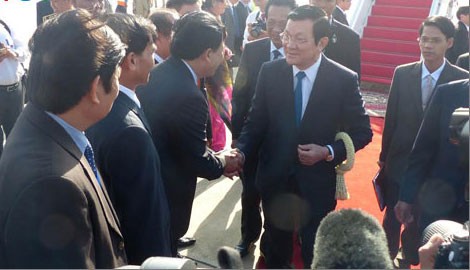 Deuxième journée de la visite du président Truong Tan Sang au Cambodge - ảnh 1
