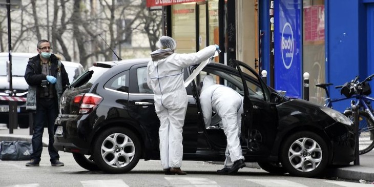 Charlie Hebdo: trois suspects ont été identifiés - ảnh 2