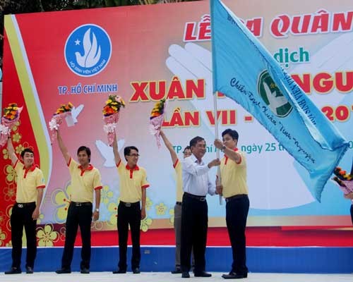 Ho Chi Minh-ville : Lancement du printemps de volontariat 2015 - ảnh 1
